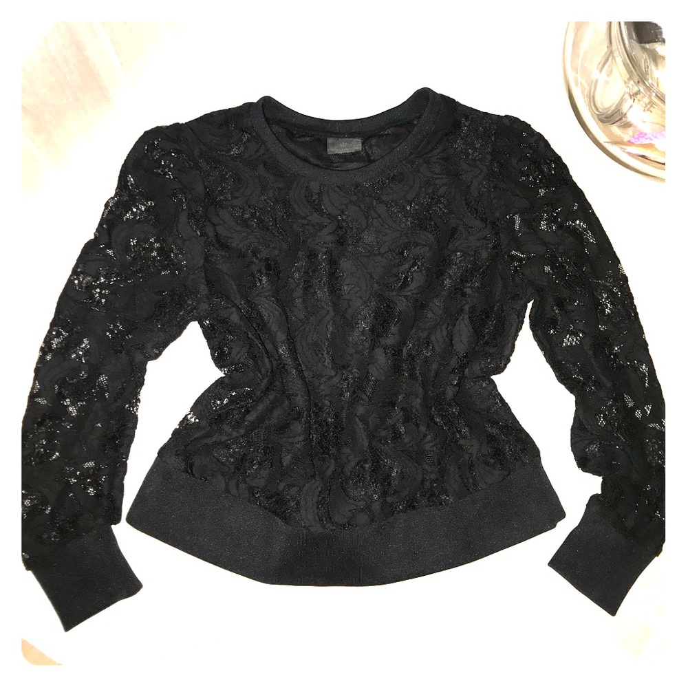 NEW LACE black long sleeve scoop neck sweatshirt